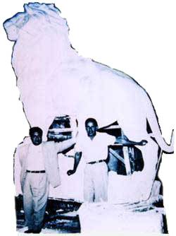 Maqueta del león de la Calzada